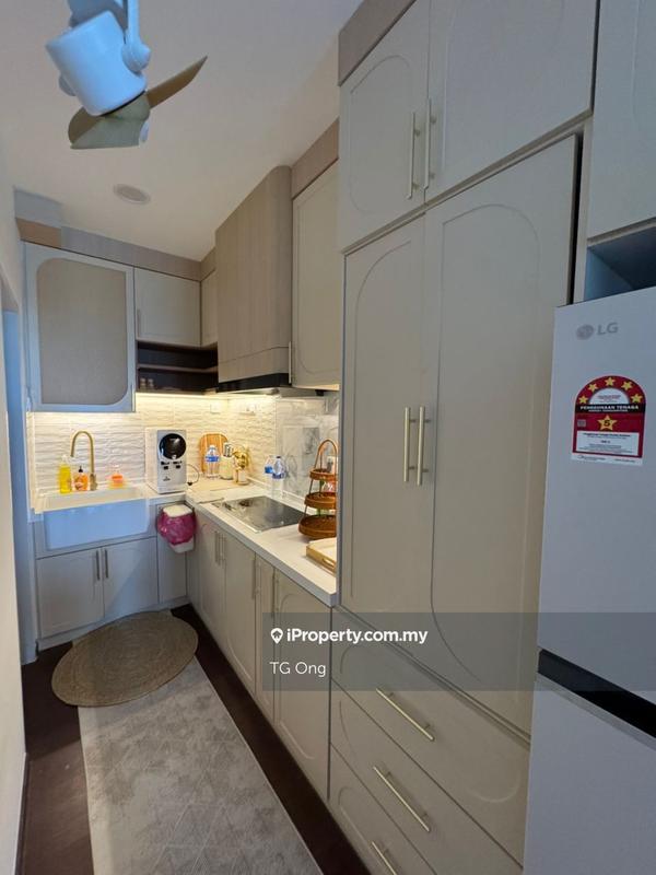 For Rent - The Signature Condo