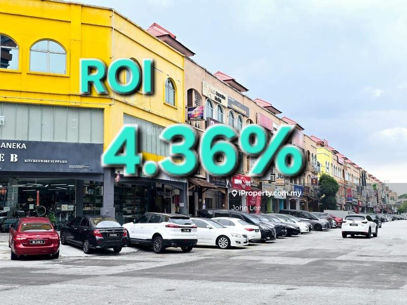 For Sale - Facing Road Freehold 3 Storey Shop 4950sqft ROI 4.36% Bandar Puteri Puchong