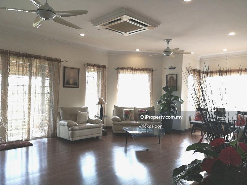 Bungalow House untuk Dijual di Taman Yarl, Jalan Klang Lama (Old Klang Road) oleh Ricky Poon - iProperty.com.my