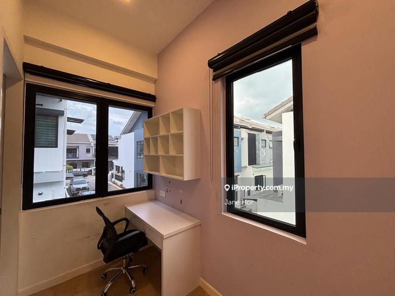 2-storey Terraced House for Sale in 16 Sierra, Puchong by Jane Hor - iProperty.com.my