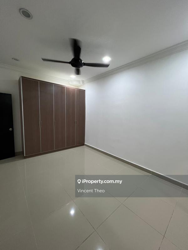 Condominium for Sale in Armanee by Vincent Theo - iProperty.com.my