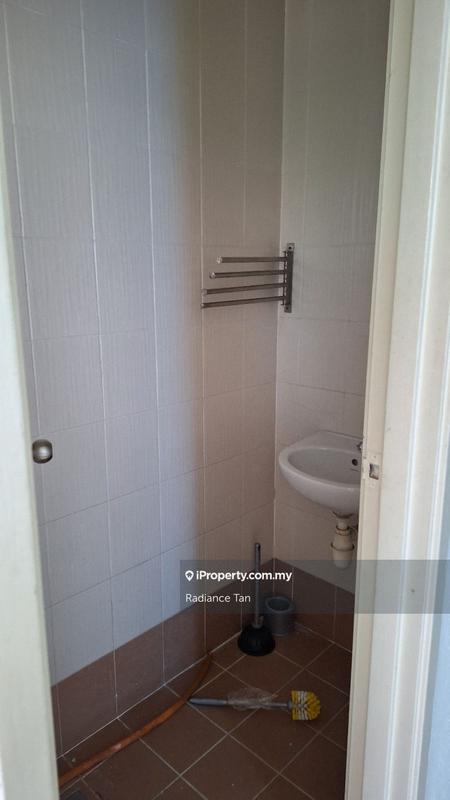 Rumah Bandar untuk Dijual di Kampung Sungai Kayu Ara, Petaling Jaya oleh Radiance Tan - iProperty.com.my