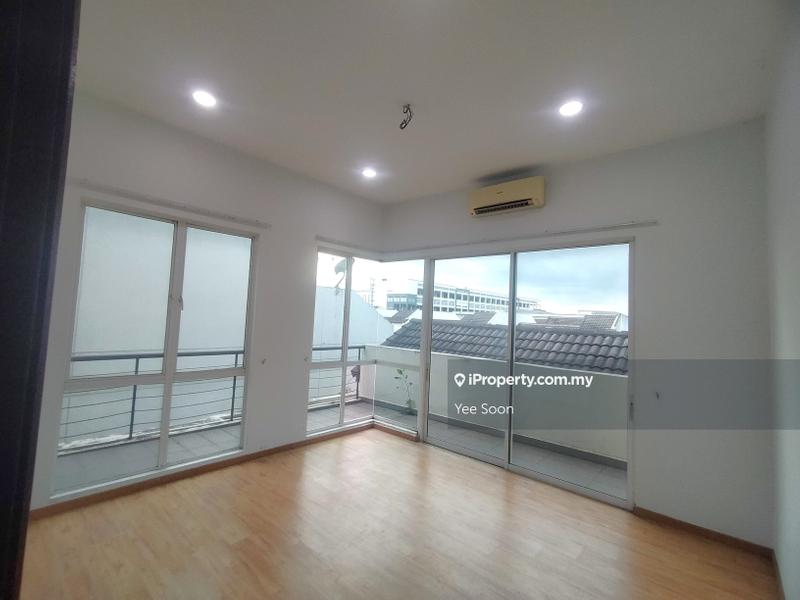 Semi-Detached House for Sale in Kemuning Utama Permai, Shah Alam by Yee Soon - iProperty.com.my