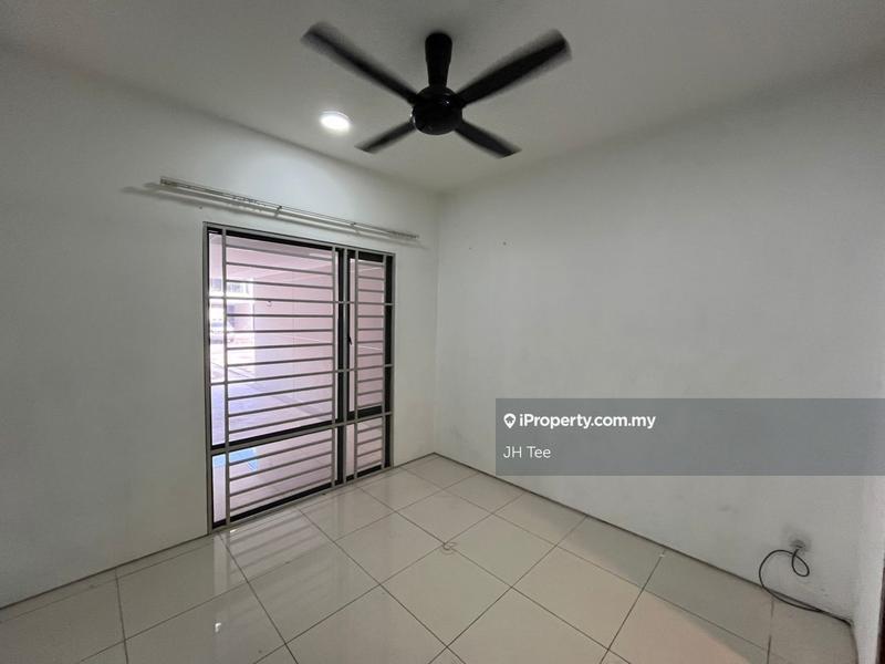 Rumah Bandar untuk Dijual di The Vale @ Sutera Damansara Damai Pj, Damansara Damai oleh JH Tee - iProperty.com.my