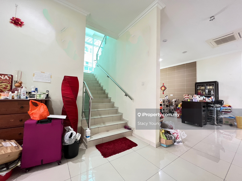 Bungalow House for Sale in Bandar Tun Hussein Onn Lake Valley Avenue 4, Cheras by Stacy Young - iProperty.com.my