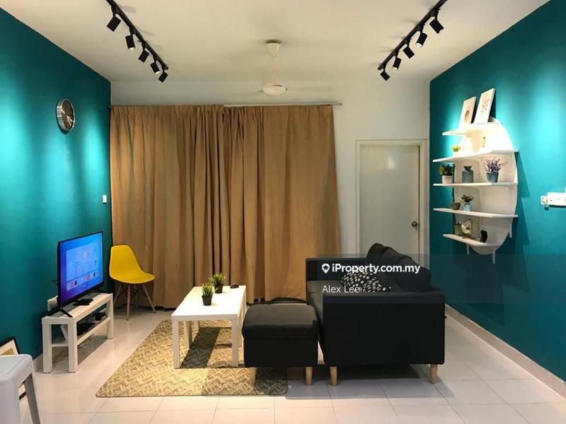 For Rent - Cyberia Crescent 1