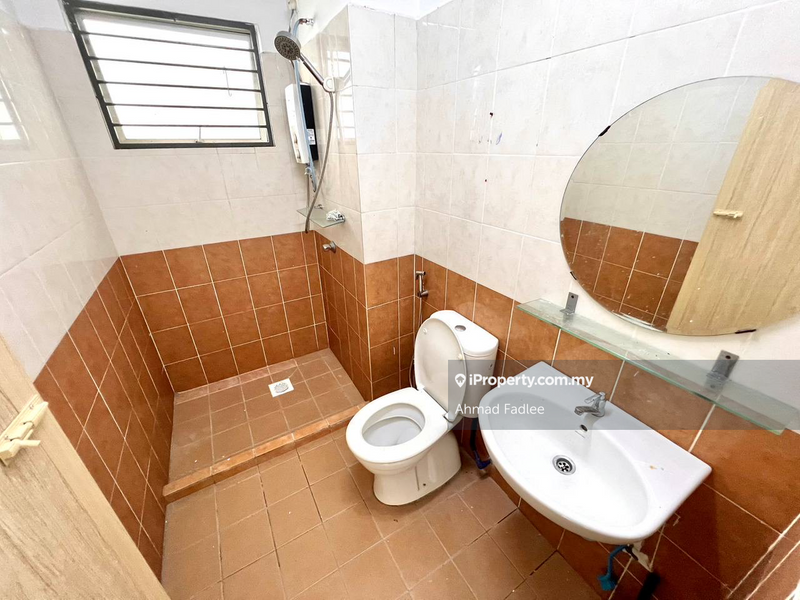 Condominium for Sale in Pearl Avenue by Ahmad Fadlee - iProperty.com.my