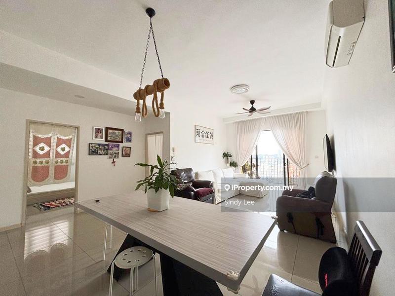 For Sale - Senzvilles (Senzo Residence)