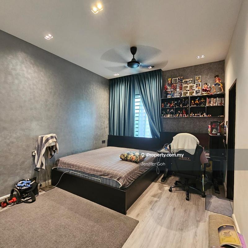 3-storey Terraced House for Sale in Renovated Gated and guarded 3 story terrace Corner, Bukit Mertajam by Jeniffer Goh - iProperty.com.my