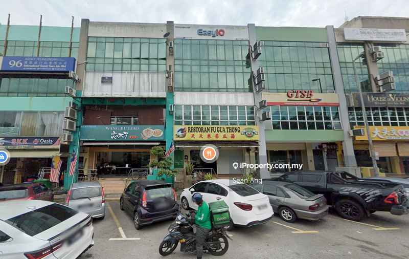 For Sale - [FREEHOLD] 4 storey shop, Mature Area, Bandar Puteri, Puchong