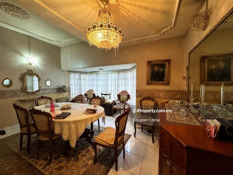 Bungalow House for Sale in Seksyen 16, Petaling Jaya by Cooper Chow - Dining Room - iProperty.com.my