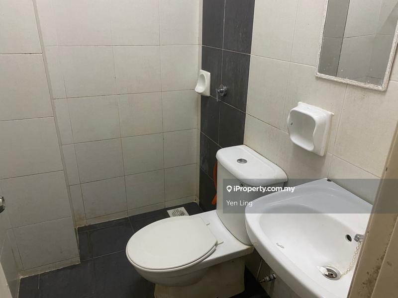 Townhouse for Sale in Bandar Saujana Putra, Tanjong Duabelas by Yen Ling - iProperty.com.my