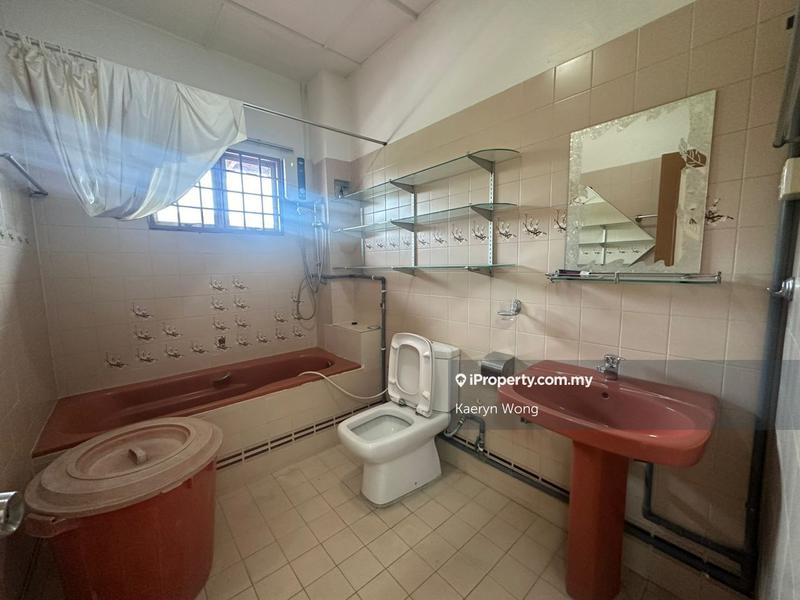 Bungalow House for Sale in Taman Connaught, Cheras by Kaeryn Wong - iProperty.com.my