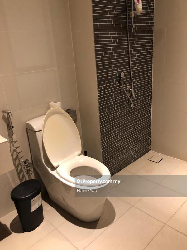 3.5-storey Terraced House for Sale in Empire Residence, Damansara Perdana, Petaling Jaya by Elaine Yap - iProperty.com.my