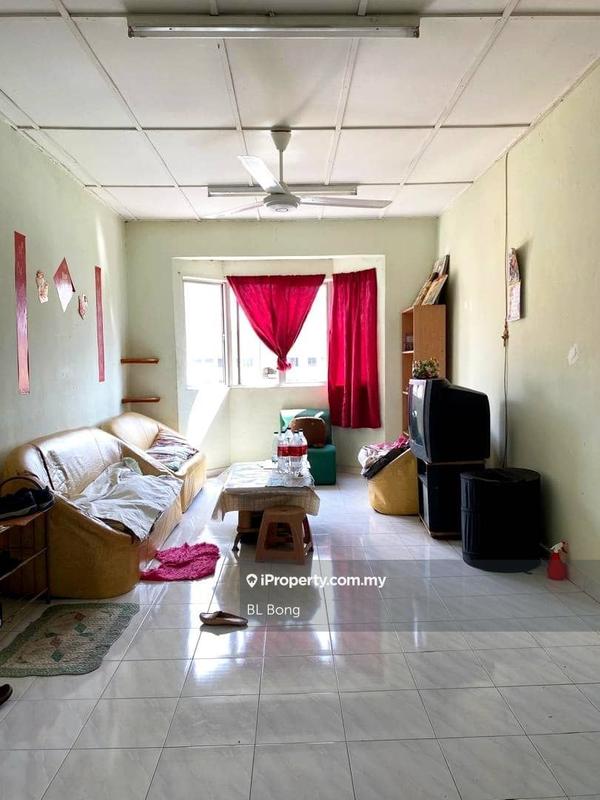 For Sale - Hilir Kota 1 Apartment