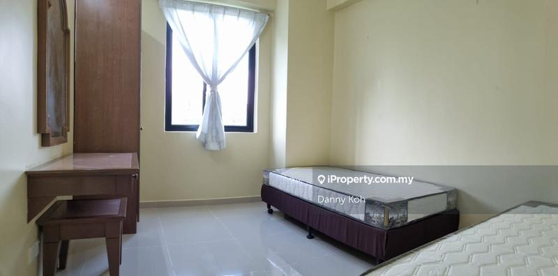 For Rent - Kempas Apartment