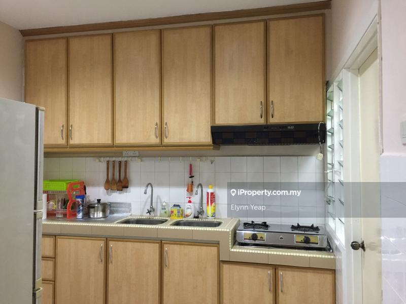 For Rent - Aman Puri Apartment