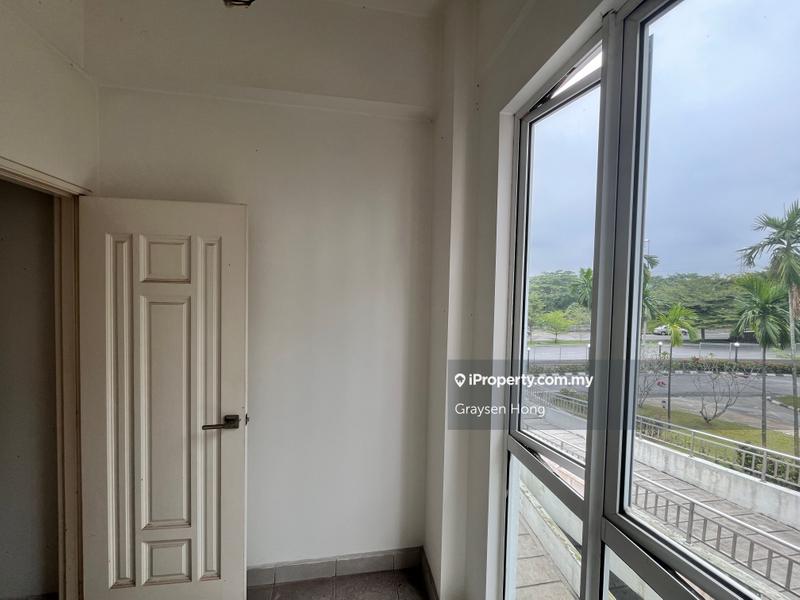 Condominium for Sale in Subang Parkhomes by Graysen Hong - iProperty.com.my