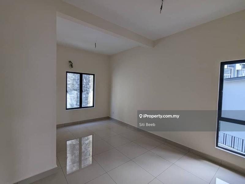 3-storey Terraced House for Sale in Gombak, Selangor by Siti Beeb - iProperty.com.my