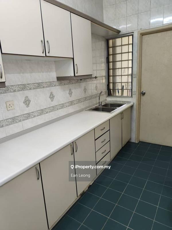 Condominium for Sale in Astana Putra by Ean Leong - iProperty.com.my