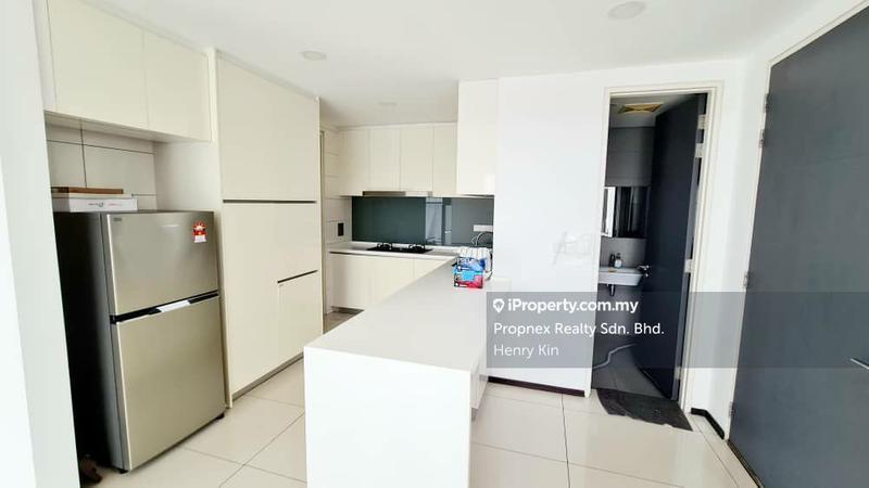 Condominium for Sale in The Breezeway by Henry Kin - iProperty.com.my