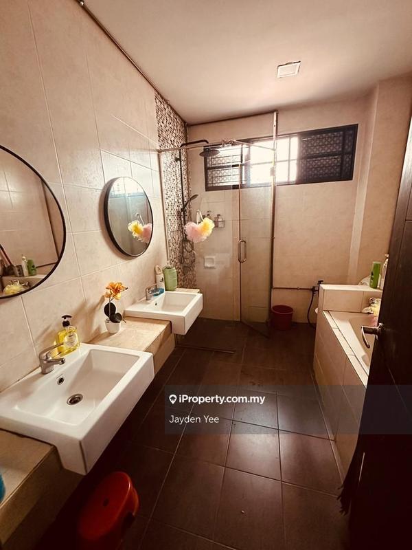Semi-Detached House for Sale in Taman Yarl, Jalan Klang Lama (Old Klang Road) by Jayden Yee - iProperty.com.my