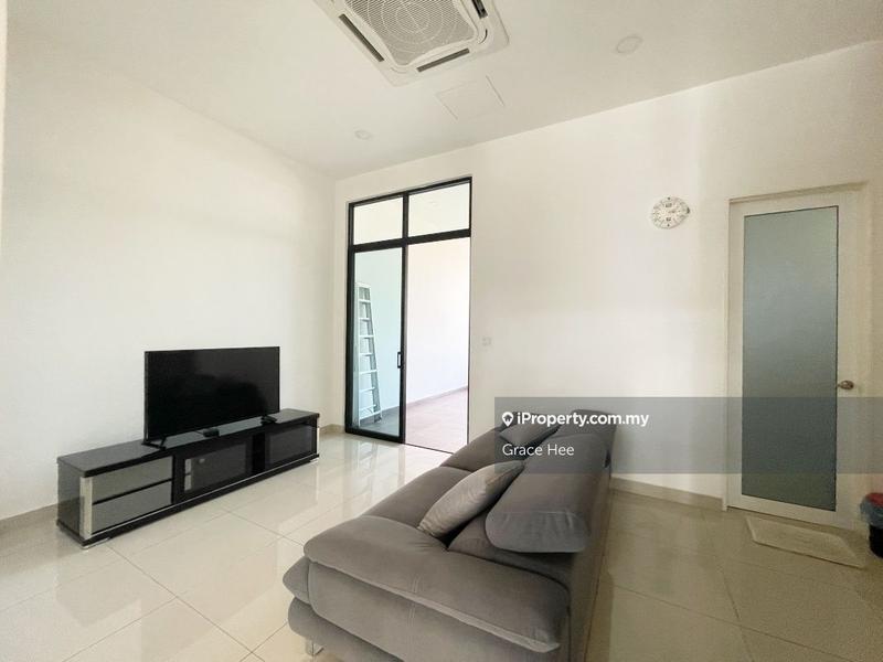3-storey Terraced House for Sale in Taman Bukit Serdang, Seri Kembangan by Grace Hee - iProperty.com.my