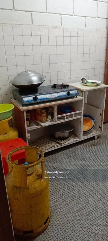 Flat for Rent in Taman Semarak II by Norashikin Jamaludin - iProperty.com.my