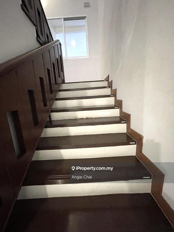 Rumah Berkembar untuk Dijual di SS 21, Damansara Utama, Petaling Jaya oleh Angie Chai - iProperty.com.my