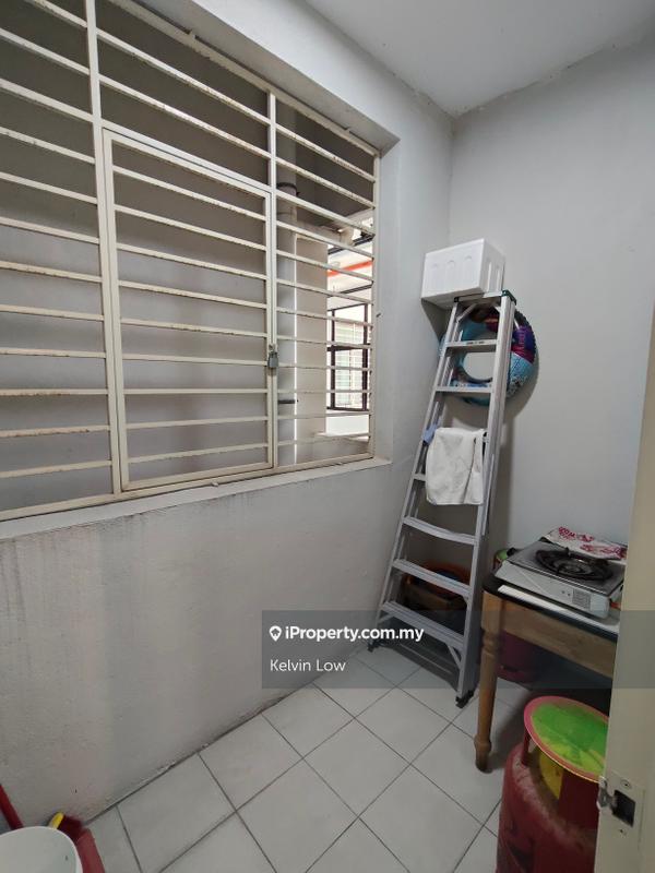 Kediaman Servis untuk Dijual di Suria Putra oleh Kelvin Low - iProperty.com.my