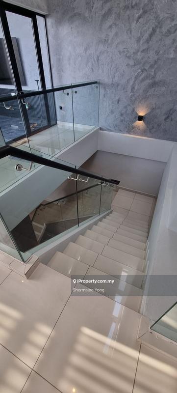 For Sale - Dua Menjalara