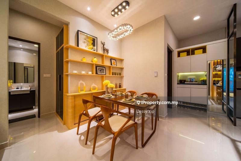 Condominium for Sale in Amberside @ Country Garden Danga Bay by Jessy Yip - iProperty.com.my