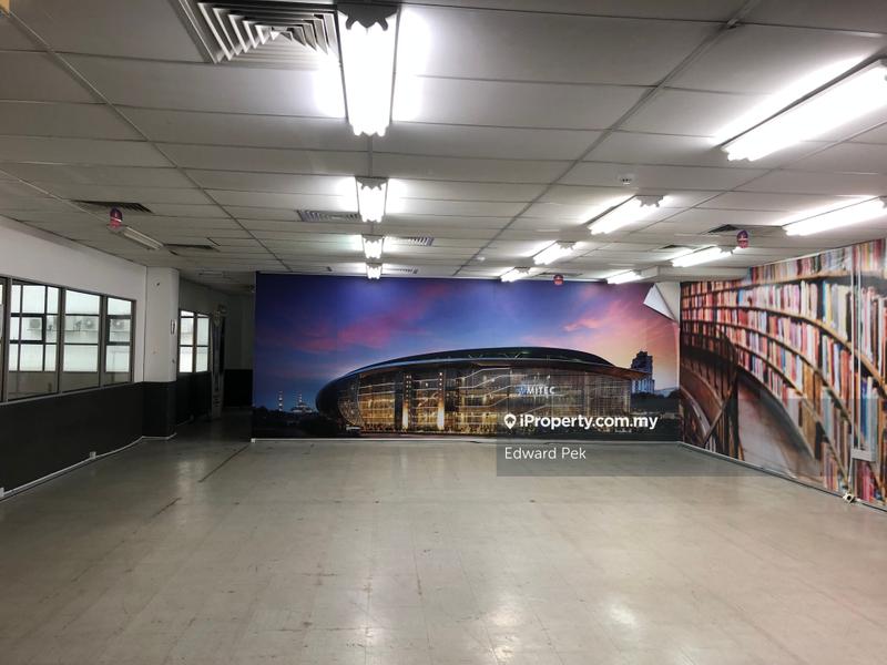 Detached Factory for Sale in Taman Perindustrian Subang, Subang Jaya by Edward Pek - iProperty.com.my