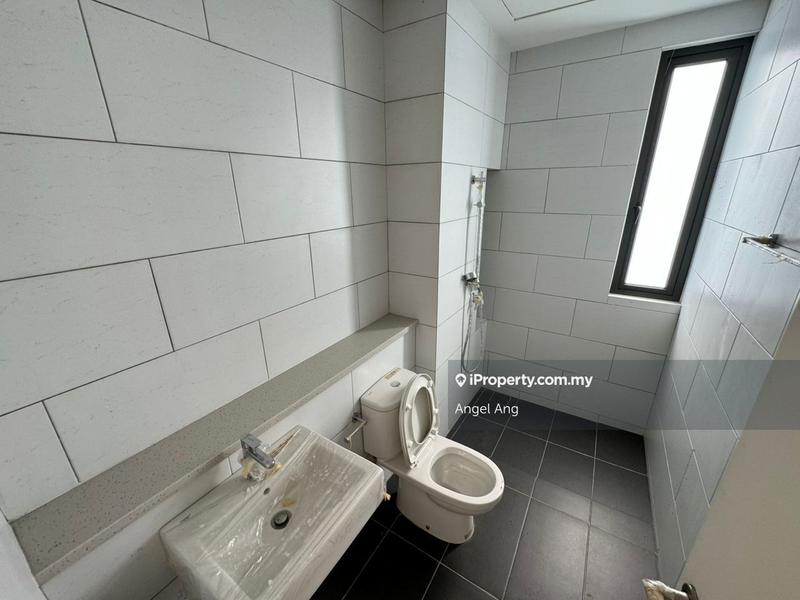 Rumah Berangkai 3 Tingkat untuk Dijual di Tamansari Amaryllis Rawang, Rawang oleh Angel Ang - iProperty.com.my