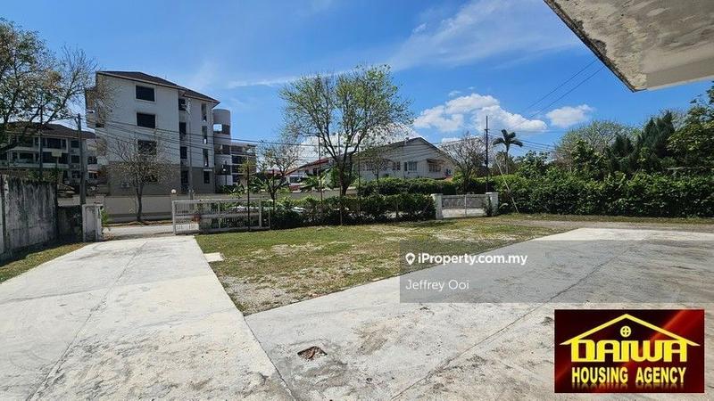 For Rent - Pulau Tikus Bungalow with Big Compound for Commercial Use