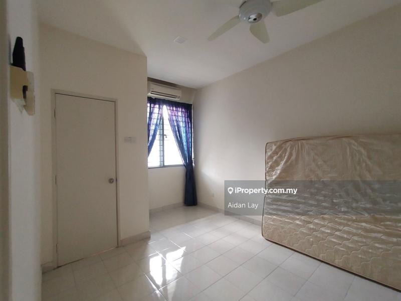 2-storey Terraced House for Sale in Taman Universiti Indah, Seri Kembangan by Aidan Lay - iProperty.com.my