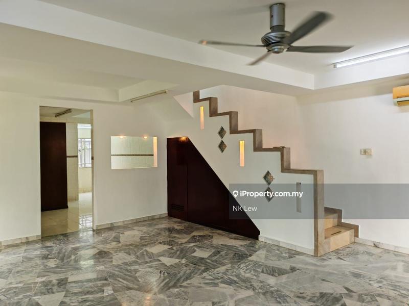 Rumah Teres 2-Tingkat untuk Dijual di Taman Lestari Perdana, Seri Kembangan oleh NK Lew - iProperty.com.my