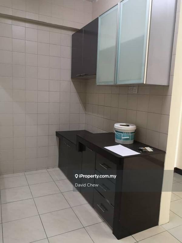 Service Residence for Sale in Diamond Residences by David Chew - iProperty.com.my