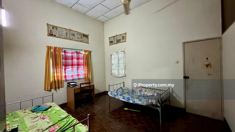 Banglo untuk Dijual di Bukit Persekutuan, Bangsar oleh Stacy Young - iProperty.com.my