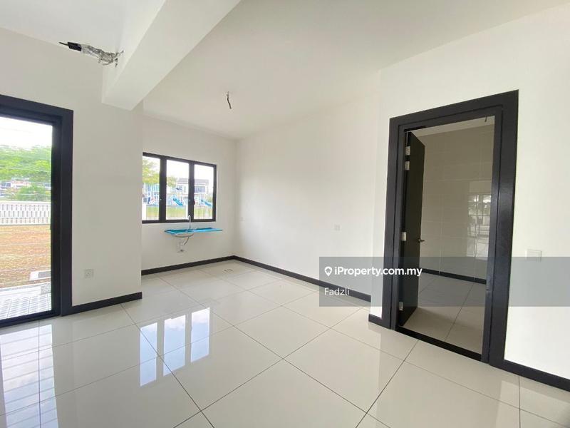 Rumah Berkembar untuk Dijual di Elmina, Shah Alam oleh Fadzli - iProperty.com.my