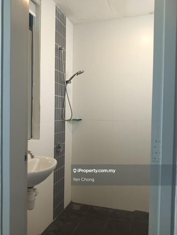 Residensi Servis untuk Dijual di D'Wharf Residence oleh Yen Chong - iProperty.com.my