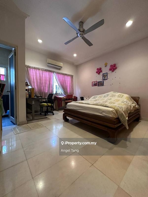 Bungalow House untuk Dijual di Damansara Jaya, Petaling Jaya oleh Angel Tang - iProperty.com.my