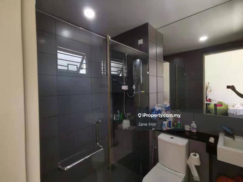 Townhouse for Sale in 16 Sierra, Puchong by Jane Hor - iProperty.com.my