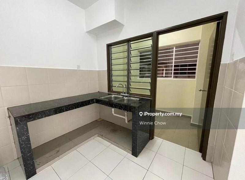 For Sale - Akasia Apartment