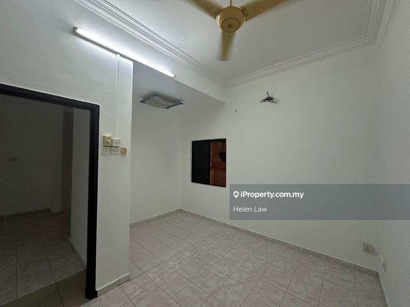 Rumah Berangkai 2 Tingkat untuk Dijual di Taman Ara Indah, Batu Berendam oleh Helen Law - iProperty.com.my