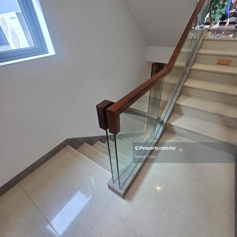3-storey Terraced House for Sale in Forest City Golf Resort Villa, Johor Bahru by Victor Chin - iProperty.com.my