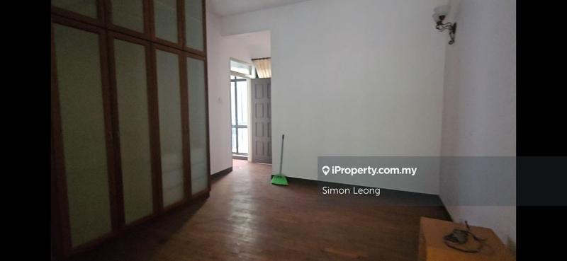 Rumah Berangkai 2 Tingkat untuk Dijual di Bukit Jelutong, Shah Alam oleh Simon Leong - iProperty.com.my
