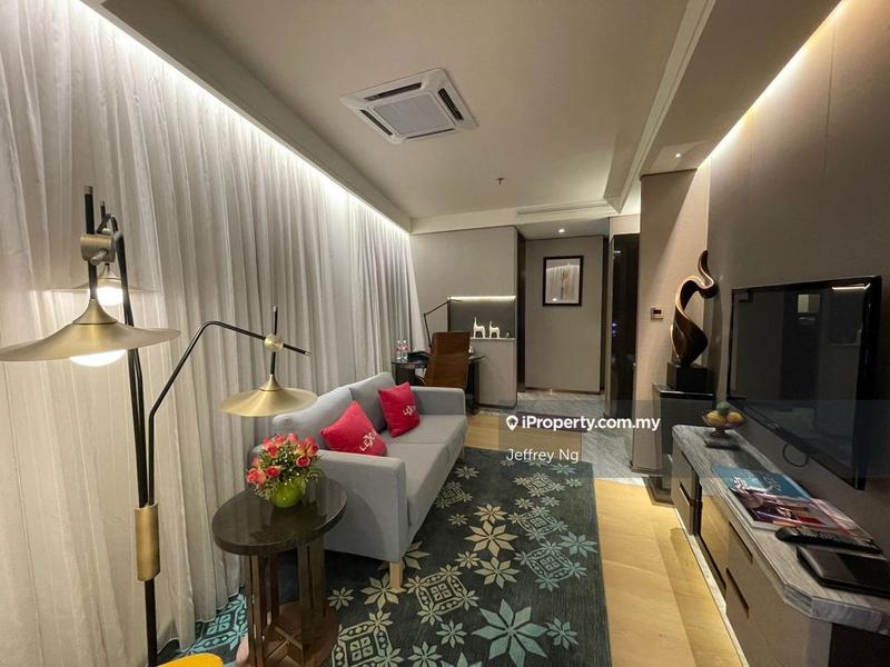 For Sale - Imperial Lexis