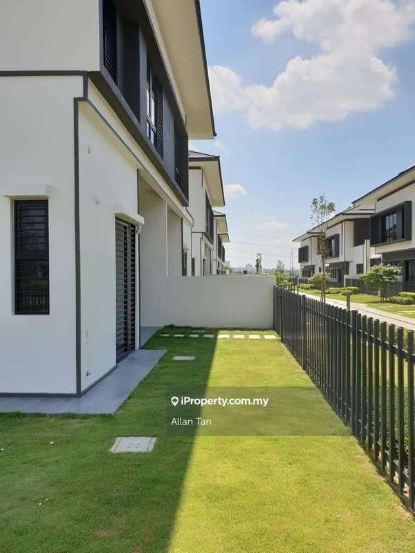 Rumah Berkembar untuk Dijual di Eco Ardence Dremien Setia Eco Park Aeres, Setia Alam oleh Allan Tan - iProperty.com.my
