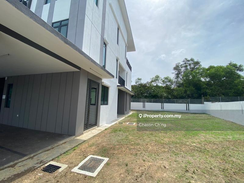Semi-Detached House for Sale in iync3, Sungai Buloh by Chastin Ch'ng - iProperty.com.my